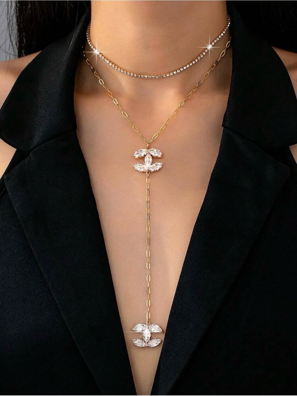 CC Logo Gold Double Crystal Lariat Necklace - Elegant Gold Y-Drop Jewelry - Picture 4 of 4